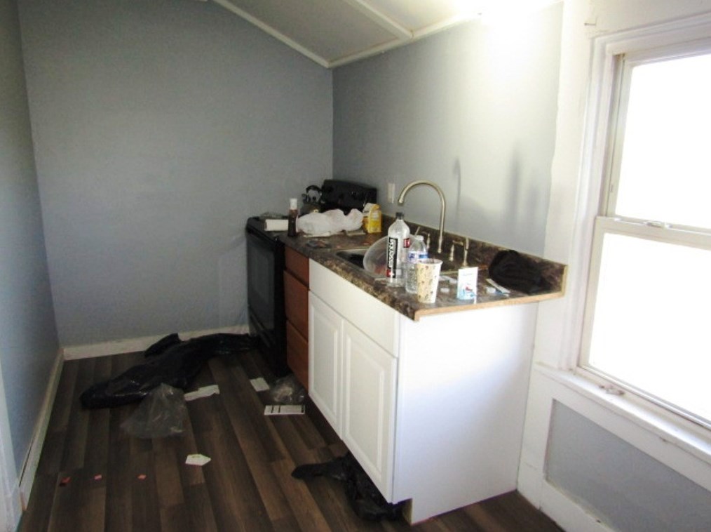 5725 Verona Rd, Verona PA  15147-3012 exterior