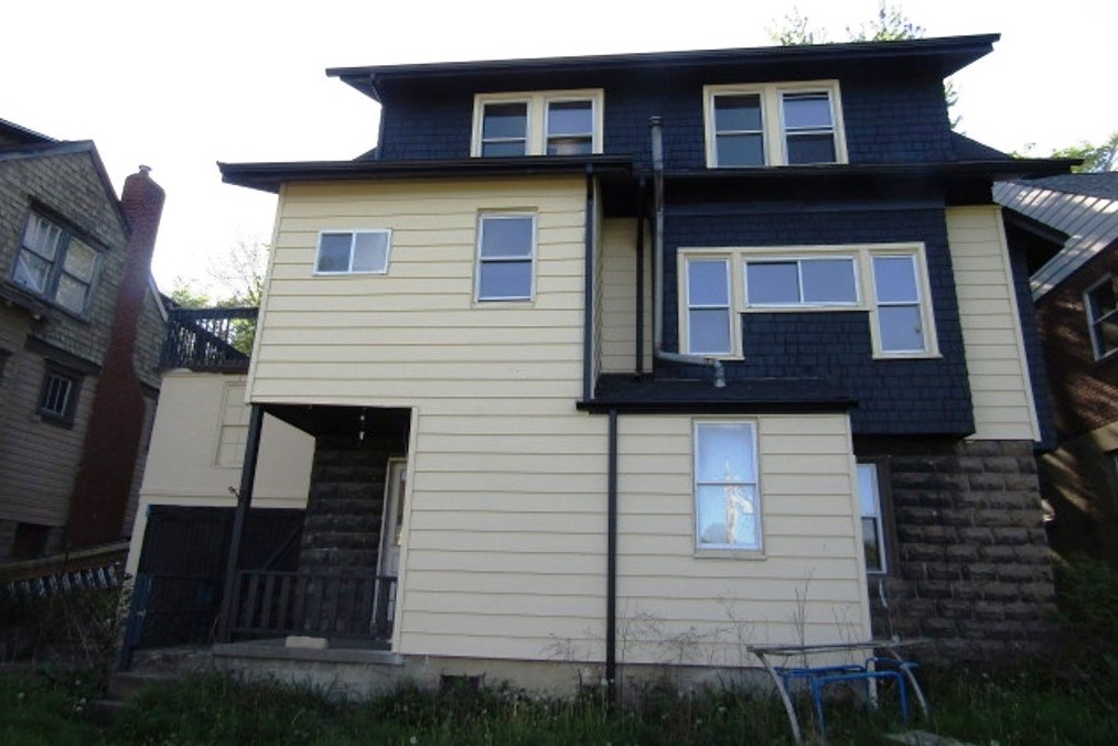 5725 Verona Rd, Verona PA  15147-3012 exterior