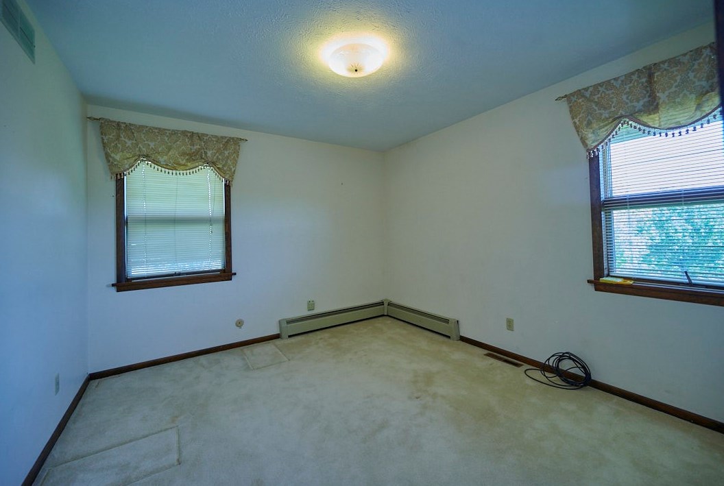 128 Southwood Dr, Oliphant Furnace PA 15401-8911 exterior