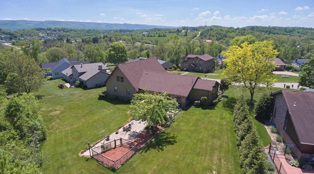 128 Southwood Dr, Oliphant Furnace PA 15401-8911 exterior