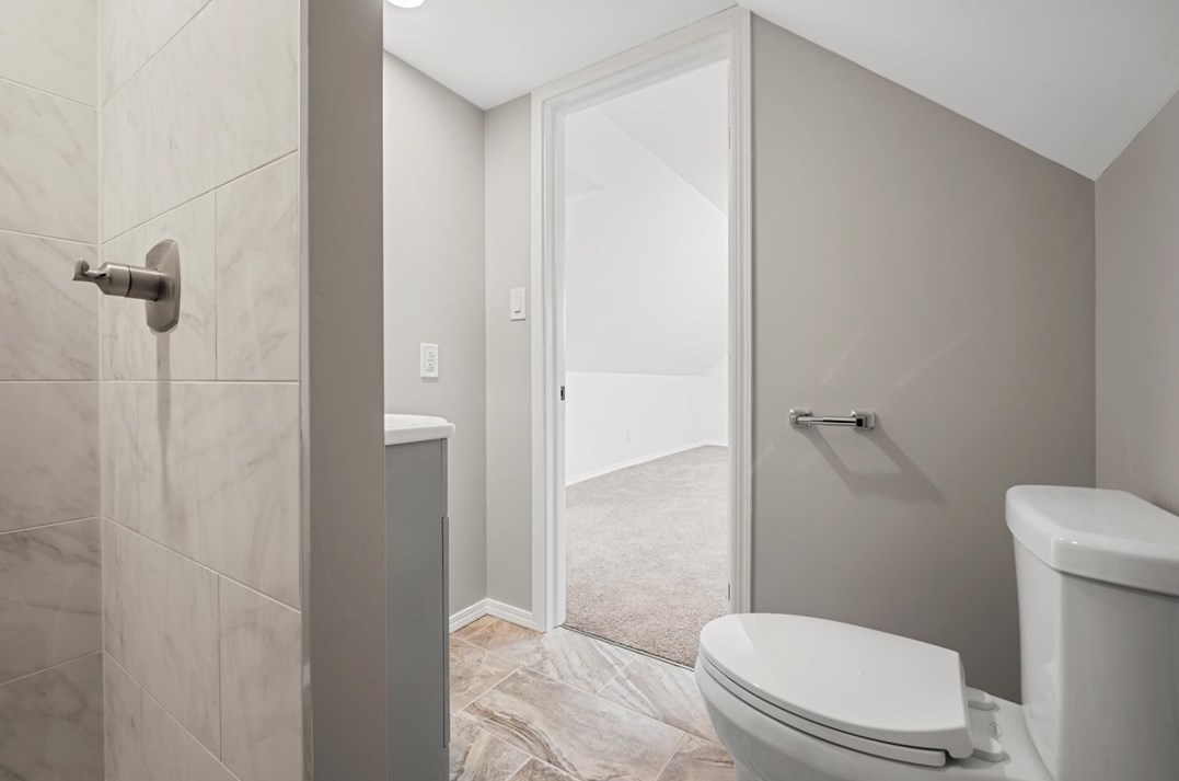 317 Anthony St, Pittsburgh PA 15210-2242 exterior