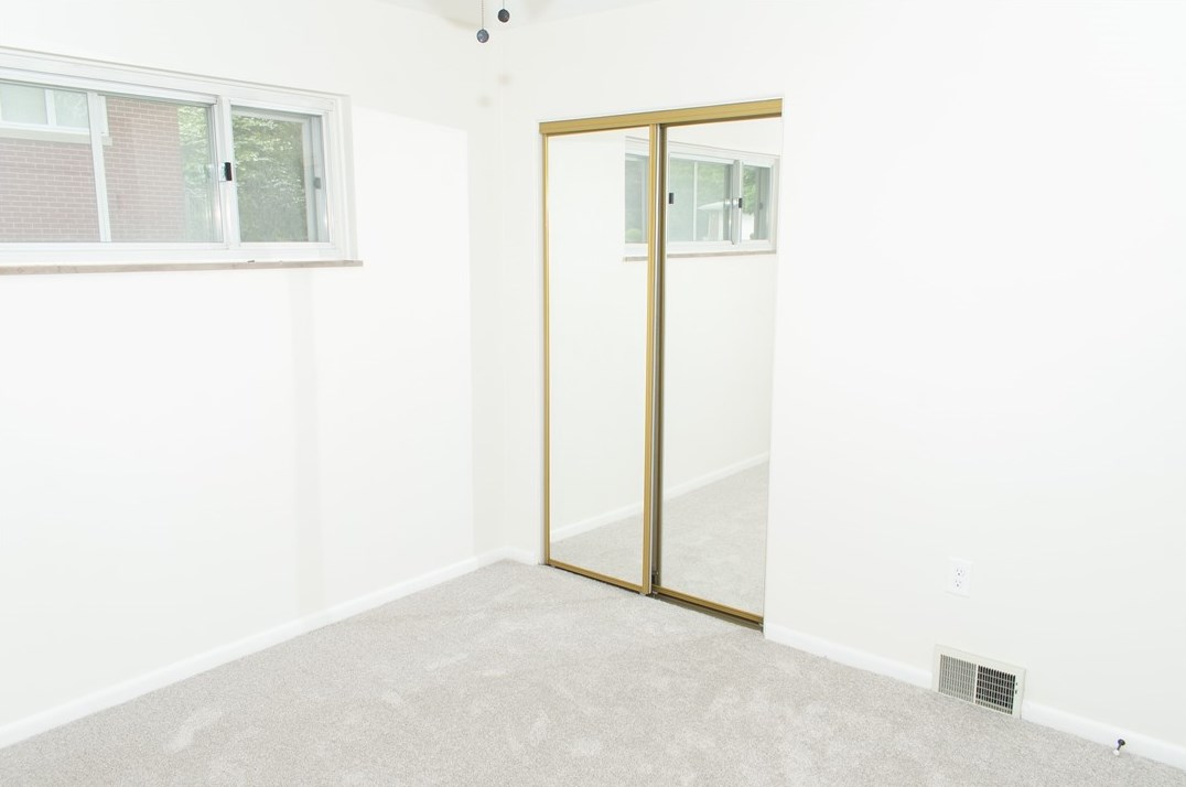 1348 Bechtel St, Monaca PA 15061-1112 exterior