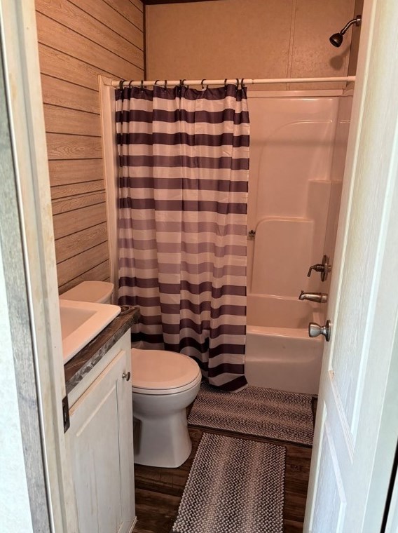 147 Castle Rd, Washington PA 15301-6008 exterior