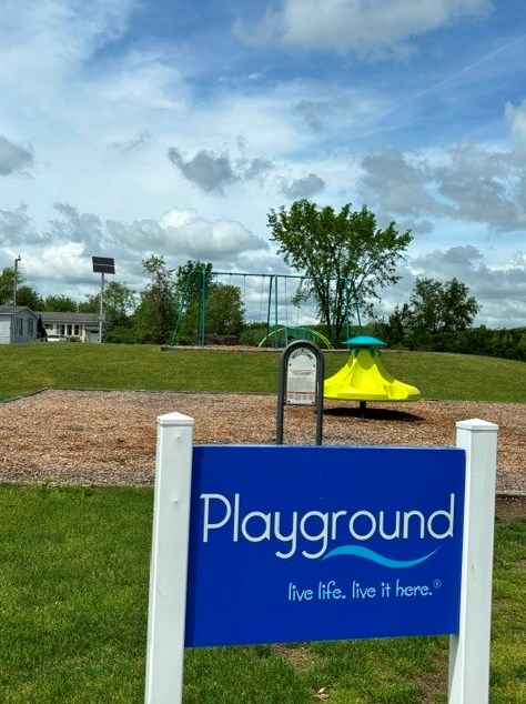 147 Castle Rd, Washington PA 15301-6008 exterior