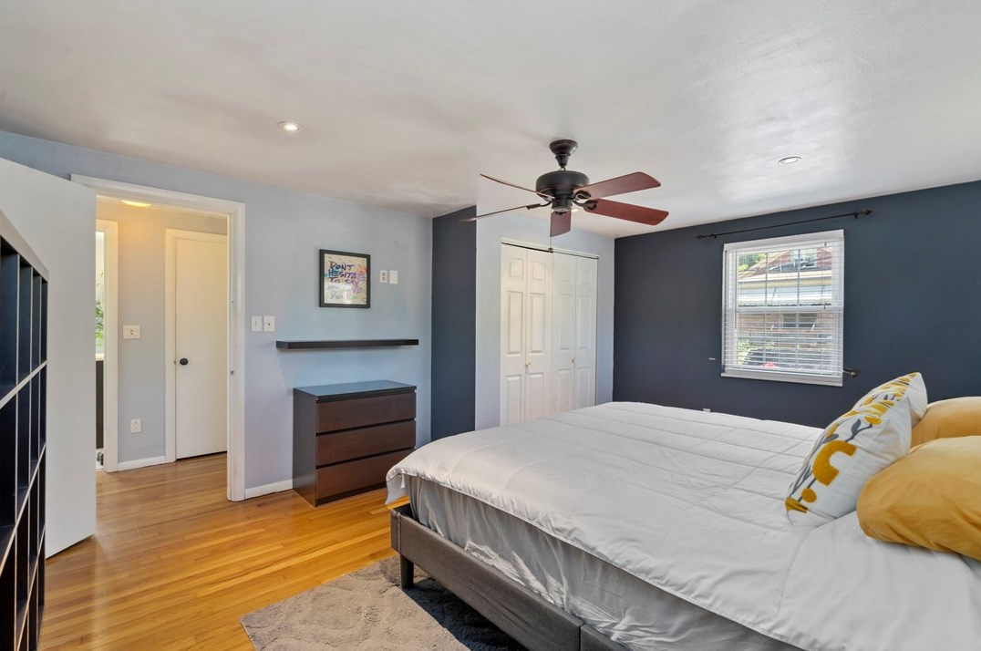 331 Gdn Rd, Pittsburgh PA 15227-3105 exterior