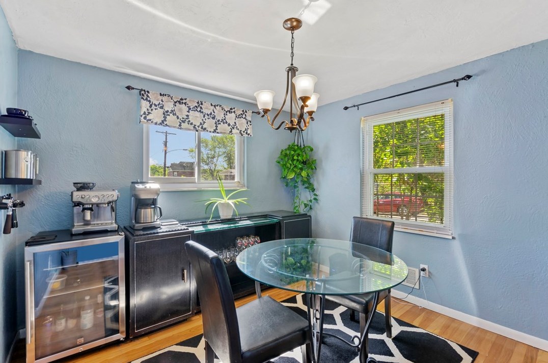 331 Gdn Rd, Pittsburgh PA 15227-3105 exterior