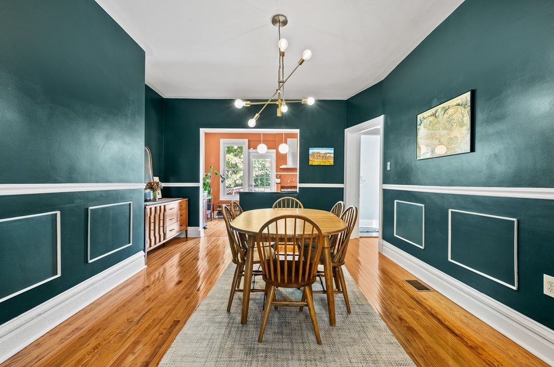 6731 Reynolds St, Pittsburgh PA  15206-4511 exterior