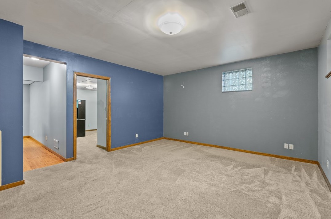 126 Crestview Mnr, Monongahela PA 15063-1102 exterior