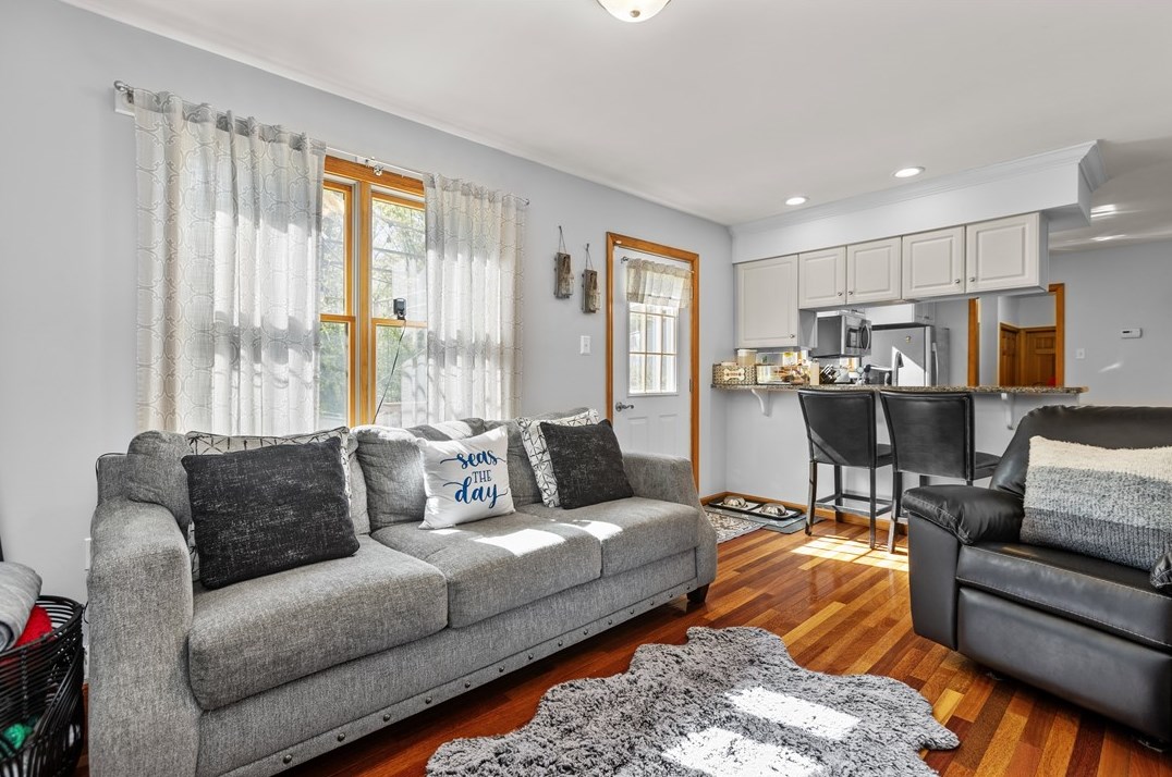 5137 Leroy Dr, Gibsonia PA 15044-8102 exterior