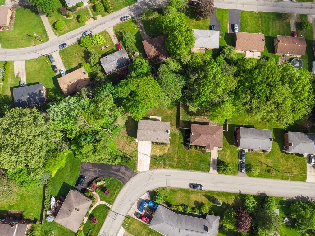 1187 Ln Salle Rd, Monroeville PA 15146-4350 exterior