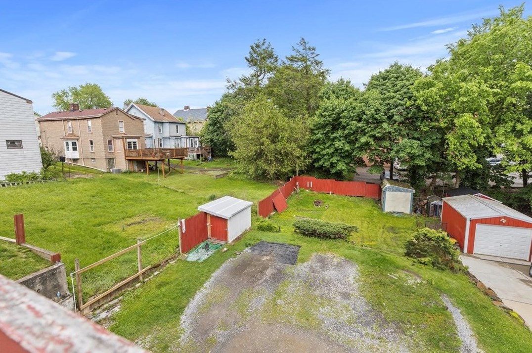 115 Meade Ave, Pittsburgh PA 15202-3516 exterior