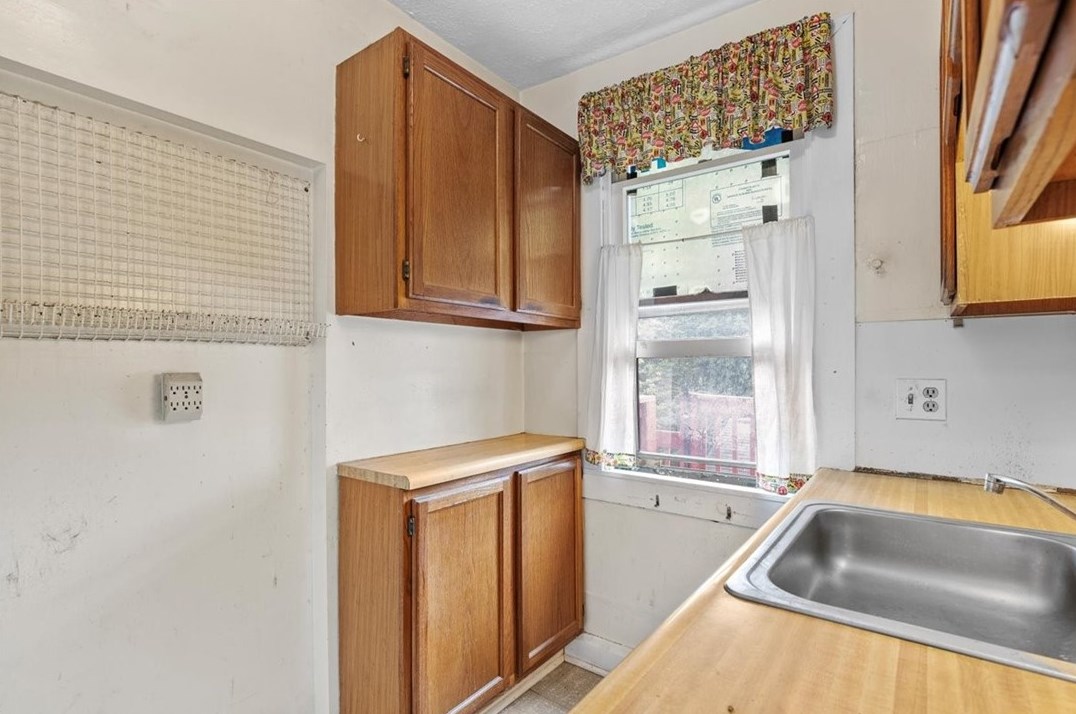 115 Meade Ave, Pittsburgh PA 15202-3516 exterior