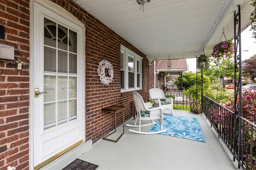 1128 Beaver Ave, Midland, PA 15059