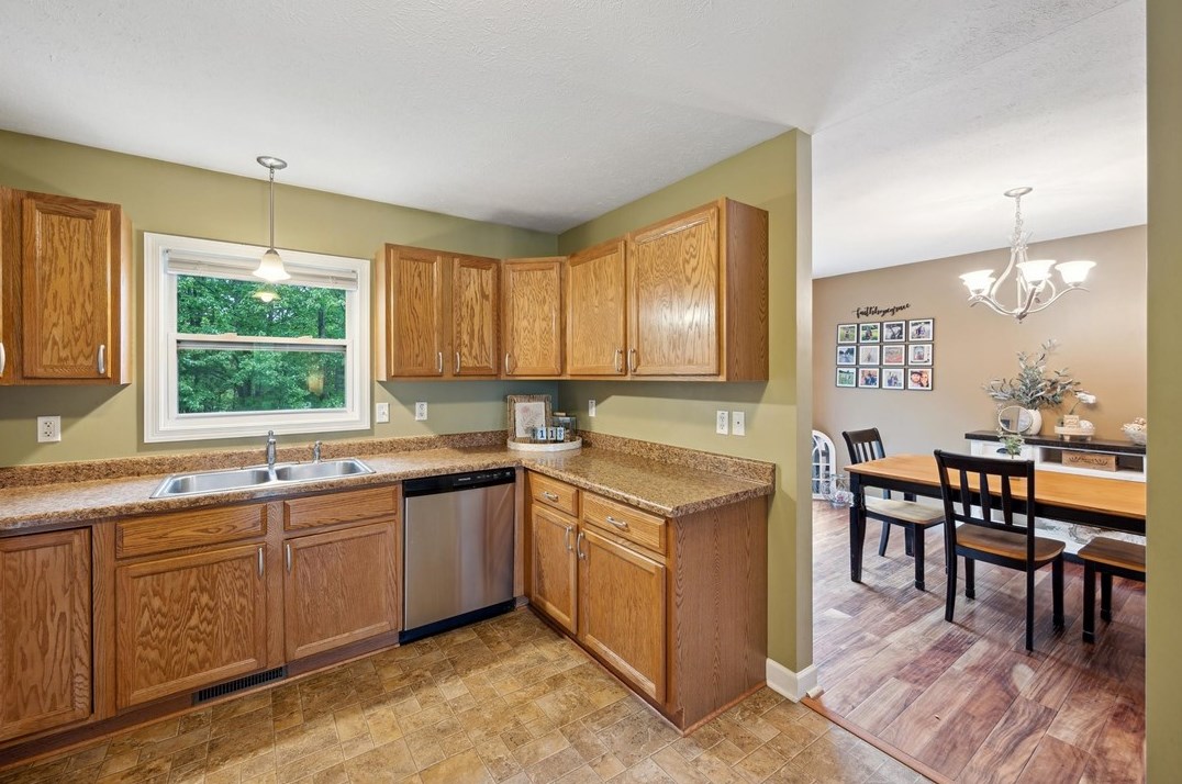 1512 Hancock Rd, Homer City PA  15748-7828 exterior