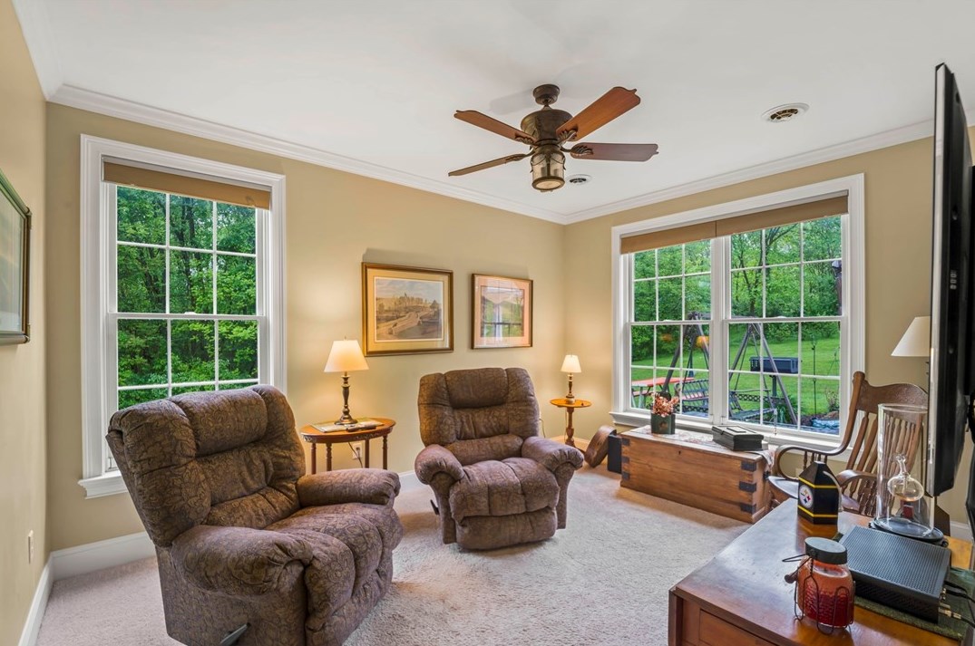 176 Miller Rd, Washington PA 15301-7721 exterior