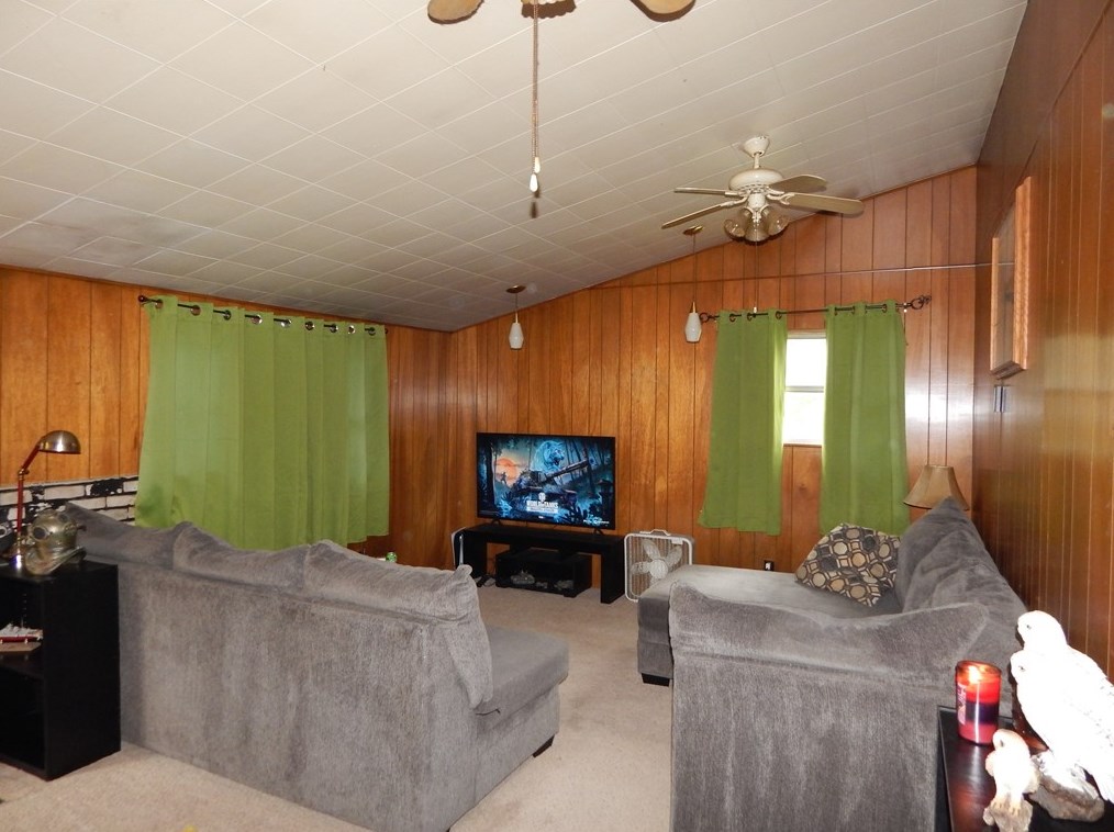 266 Pinehurst Rd, Butler PA exterior