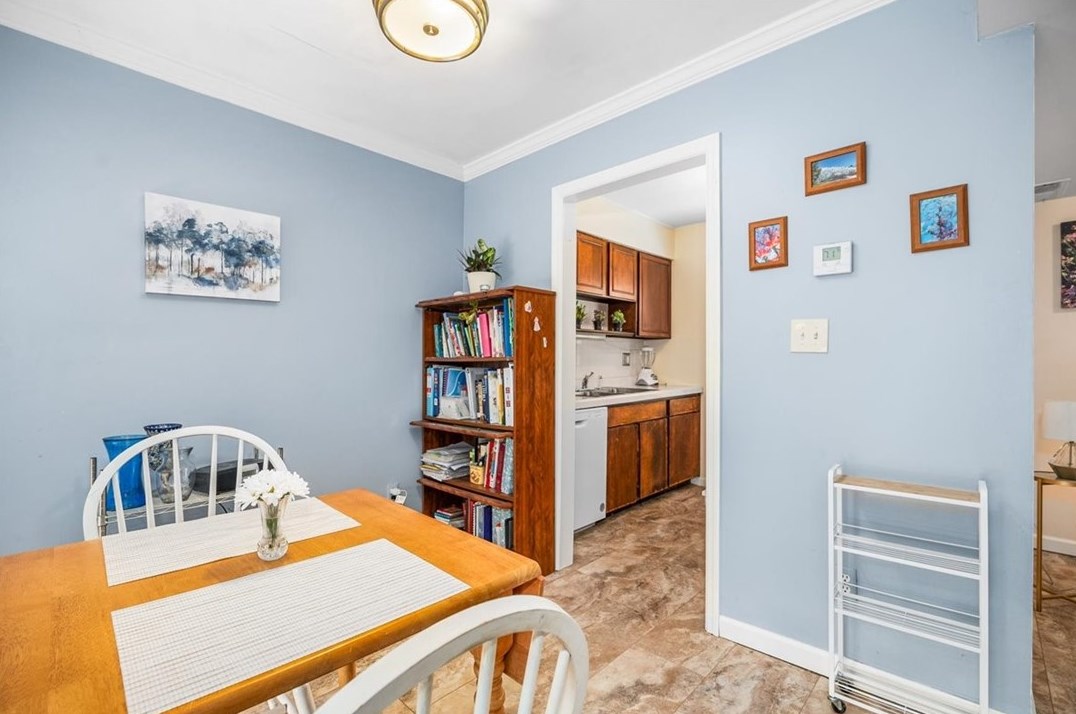 796 Carriage Cir, Pittsburgh PA  15205-1630 exterior