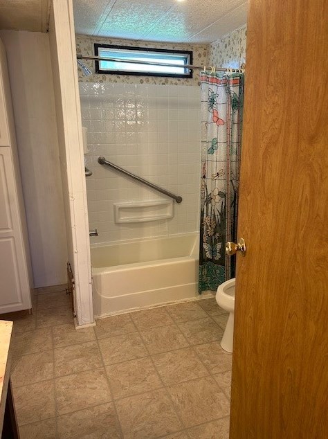 163 Apple Jack Ln, Greensburg PA 15601-6266 exterior