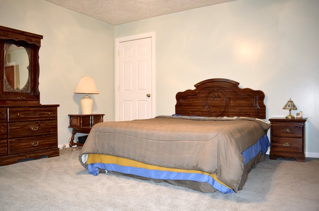 207 Pearl St, Pittsburgh PA 15224-1924 exterior