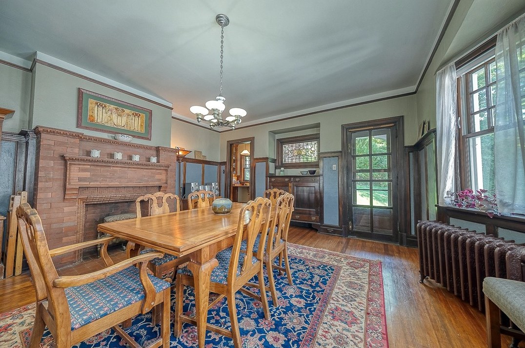 265 Lebanon Ave, Pittsburgh PA 15228-1322 exterior