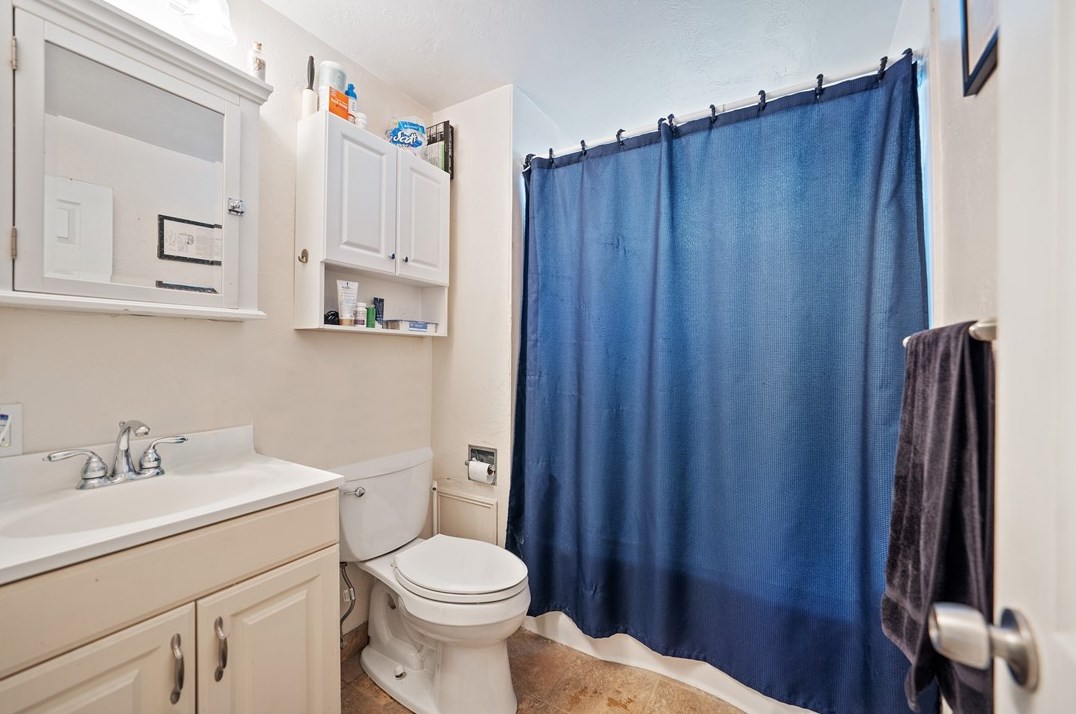 343 Boggs Ave, Pittsburgh PA  15211-2074 exterior