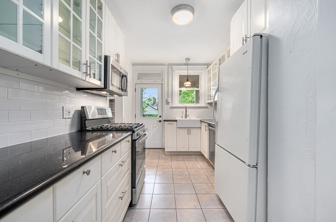 613 Kirtland St, Pittsburgh PA 15208-2826 exterior