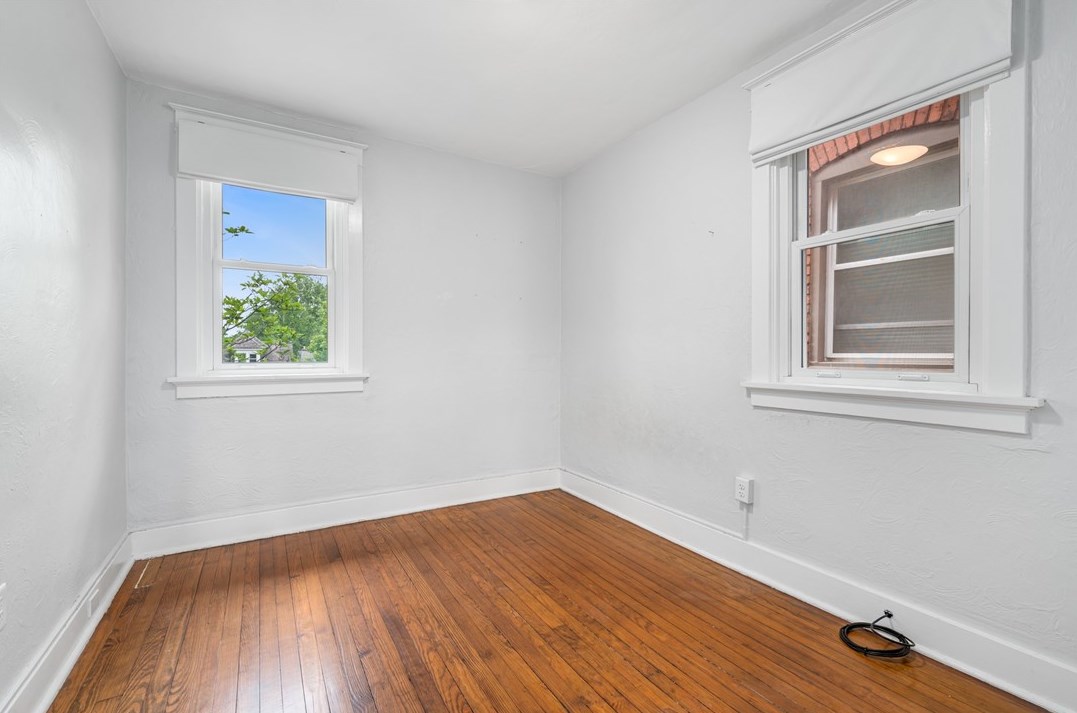 613 Kirtland St, Pittsburgh PA 15208-2826 exterior