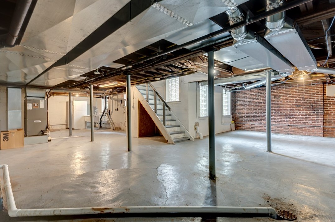 2859 Espy Ave, Pittsburgh PA 15216-2017 exterior