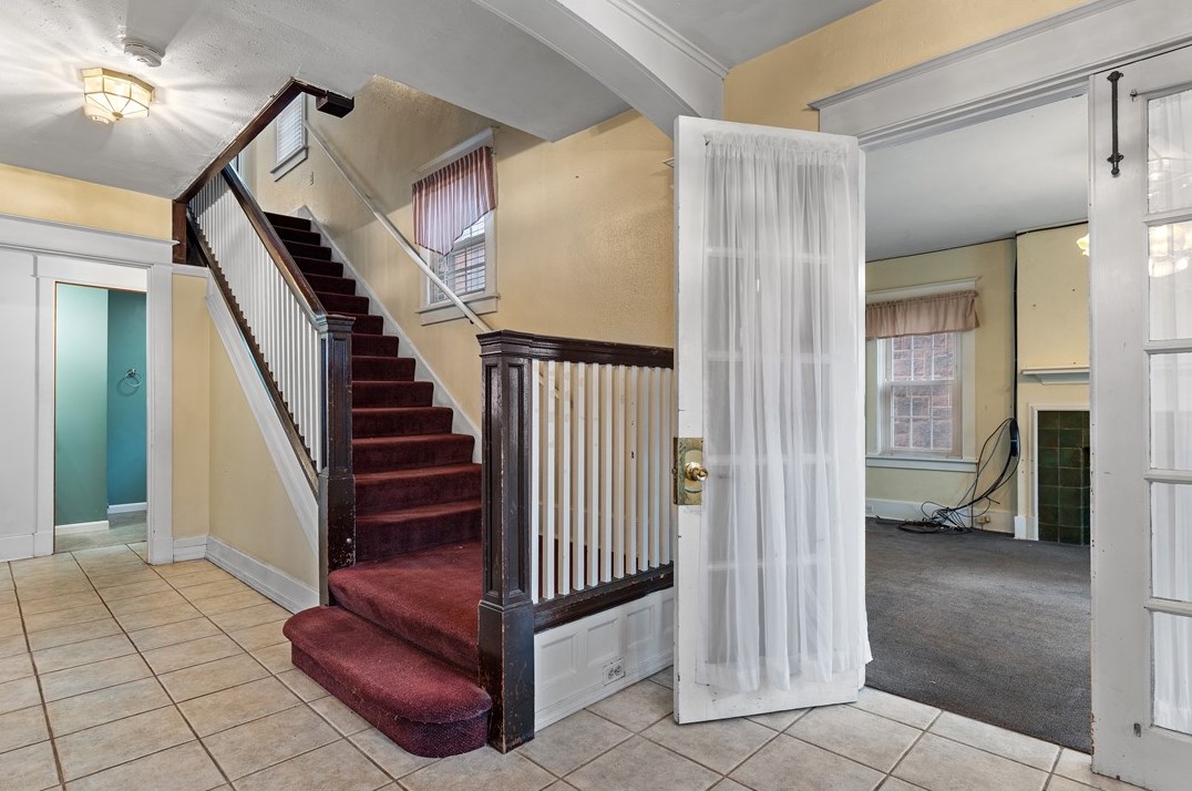 2859 Espy Ave, Pittsburgh PA 15216-2017 exterior