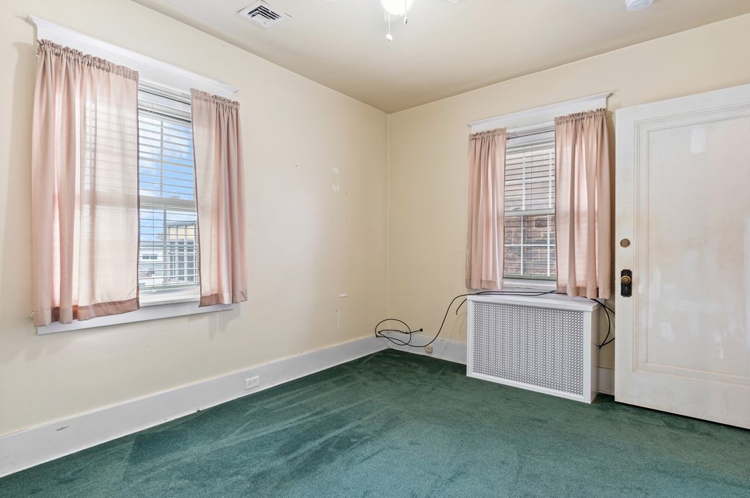 2859 Espy Ave, Pittsburgh PA 15216-2017 exterior