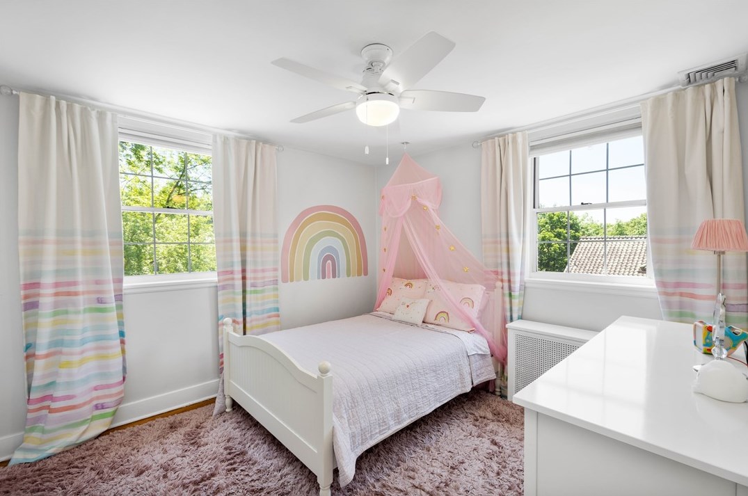 95 Inglewood Dr, Pittsburgh PA 15228-1555 exterior