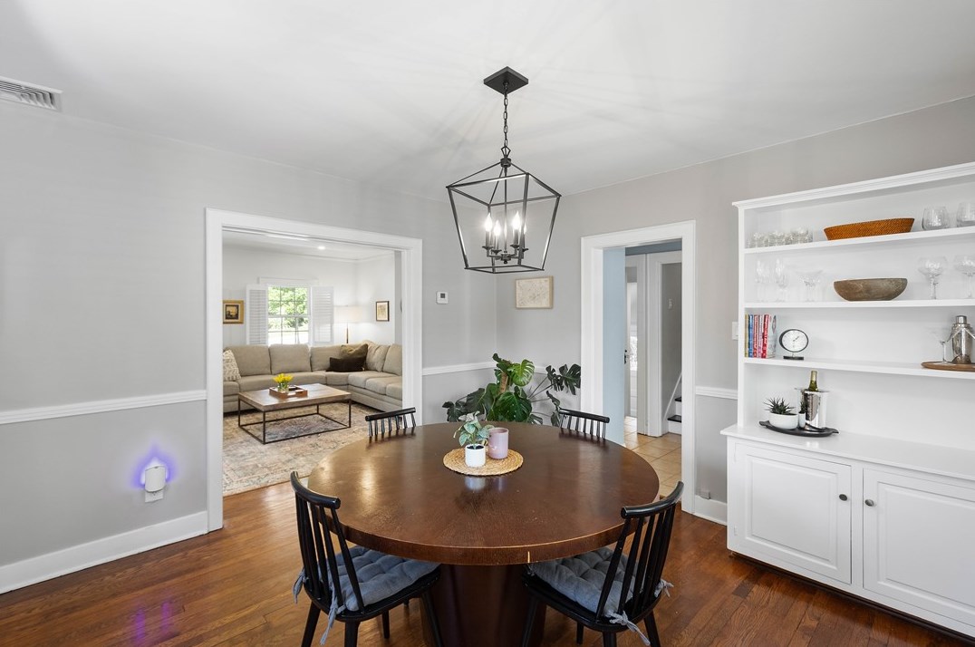 95 Inglewood Dr, Pittsburgh PA 15228-1555 exterior