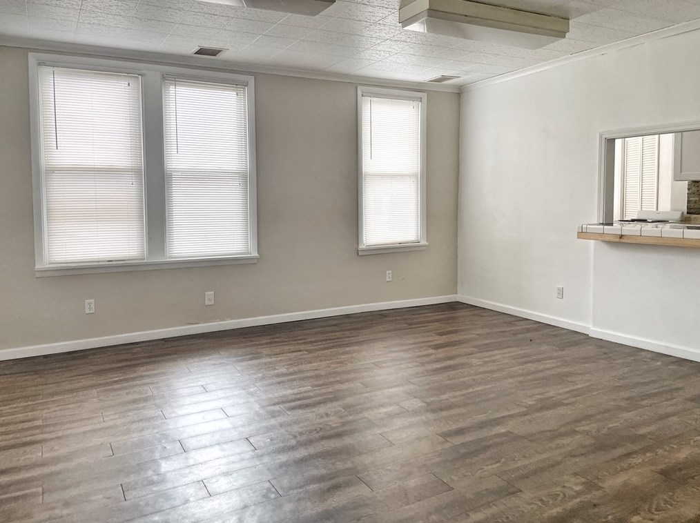 816 Midland Ave, Midland, PA 15059