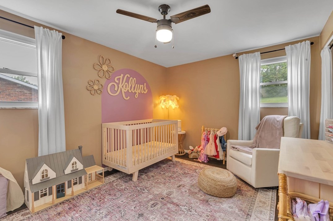 1670 Charlton Hts Rd, Moon Twp PA 15108-3016 exterior