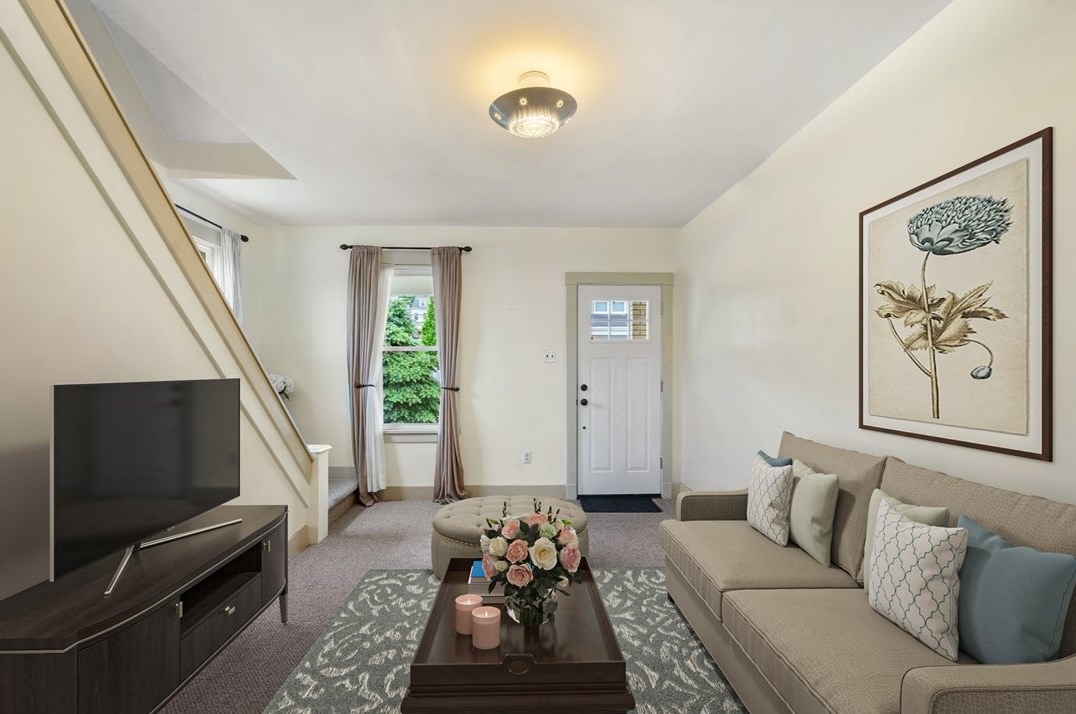 1700 Jancey St, Pittsburgh PA  15206-1146 exterior