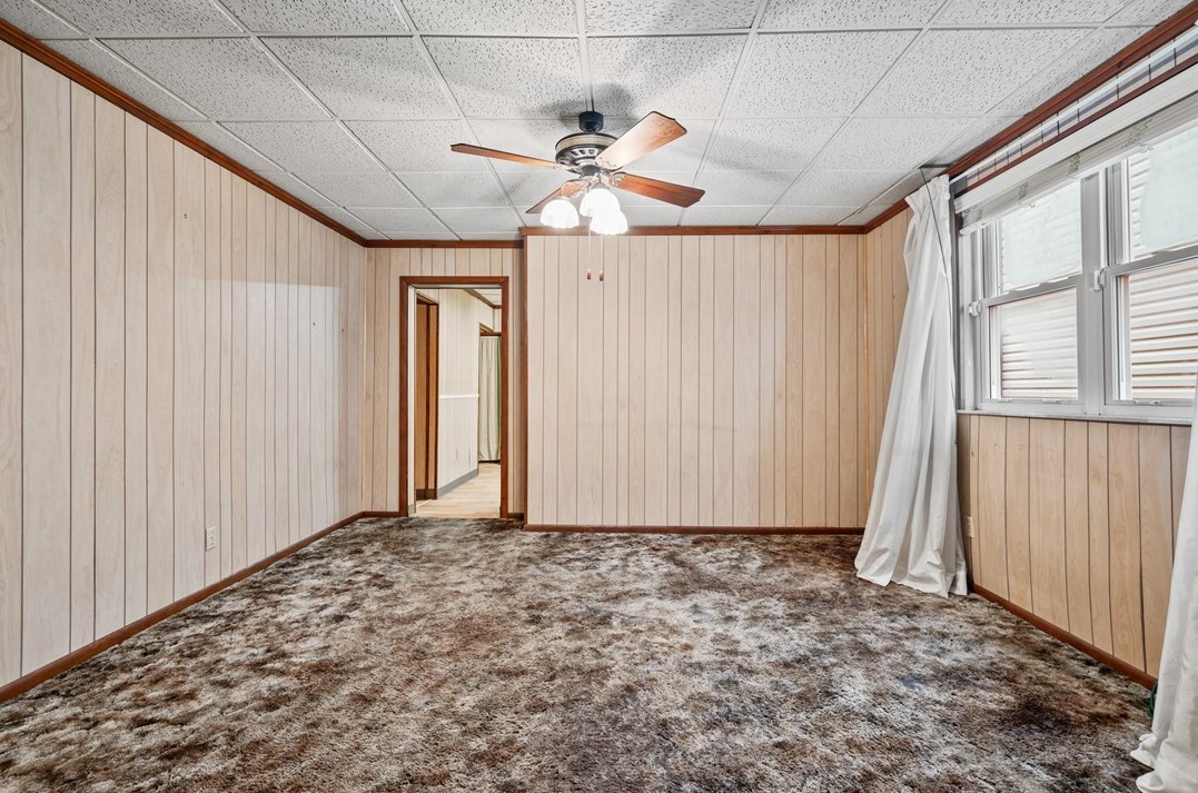 802 10th Ave, Whitaker PA  15120-1925 exterior