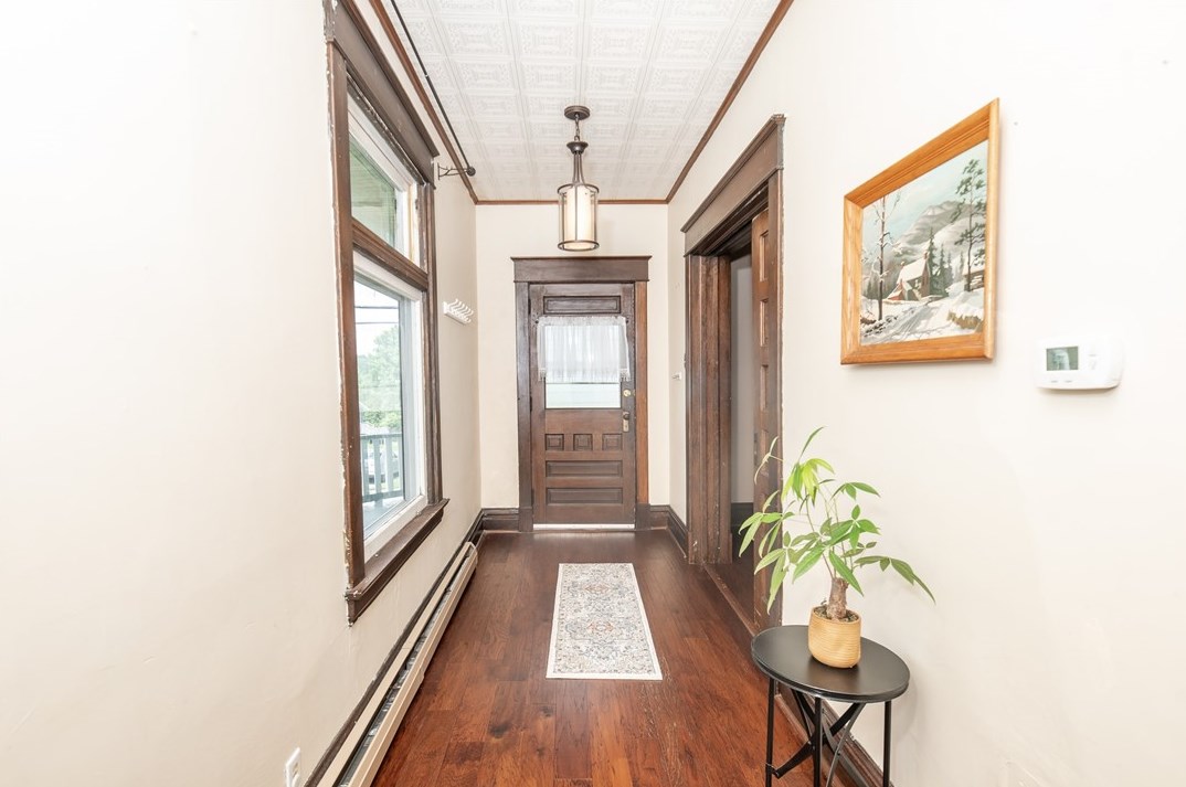 158 Church St, Indiana PA  15701-2174 exterior