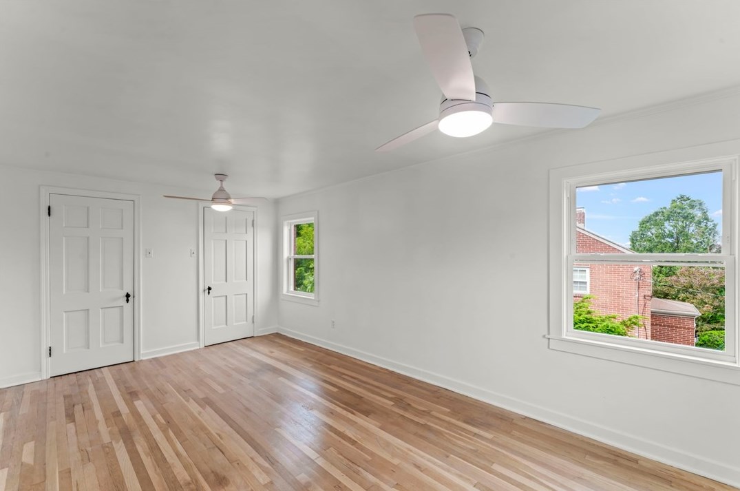 944 Fidelity Dr, Pittsburgh PA  15236-1315 exterior