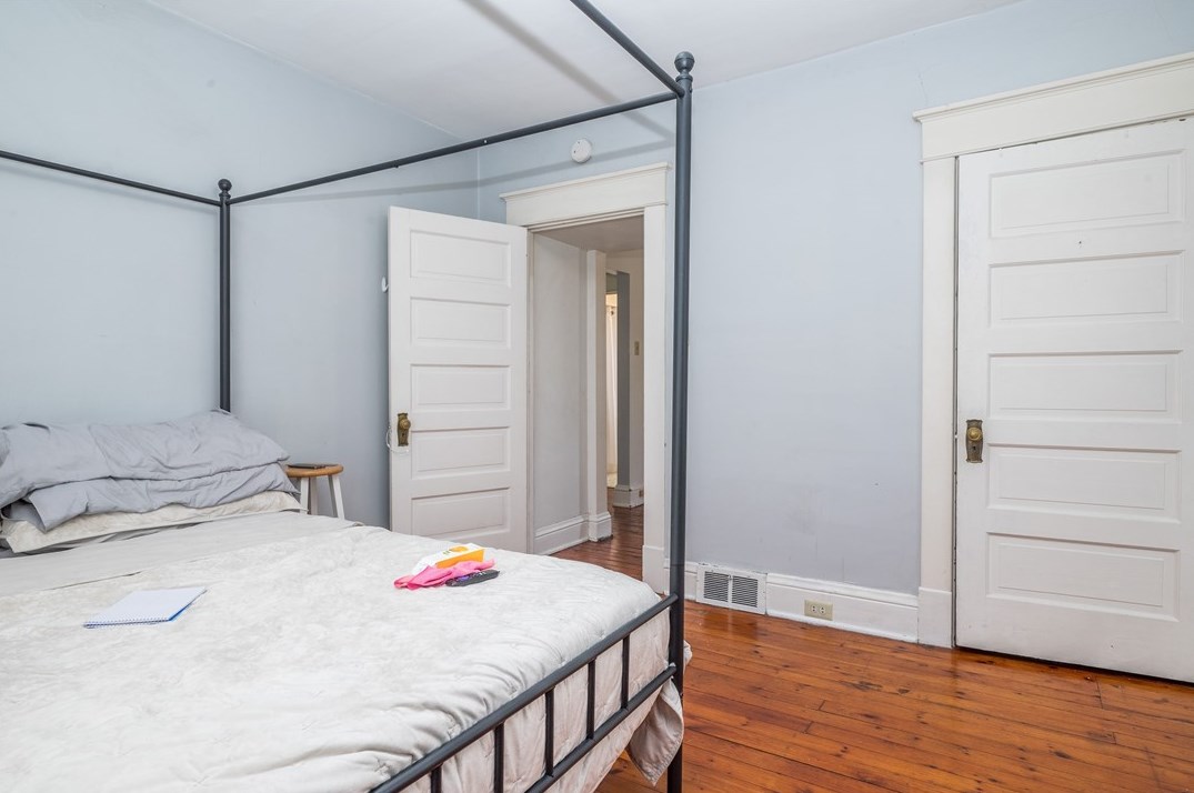 695 Main St, Washington PA 15301-3914 exterior