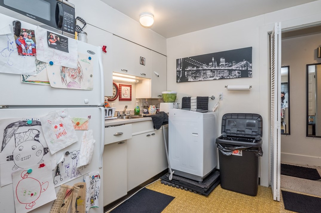 695 Main St, Washington PA 15301-3914 exterior