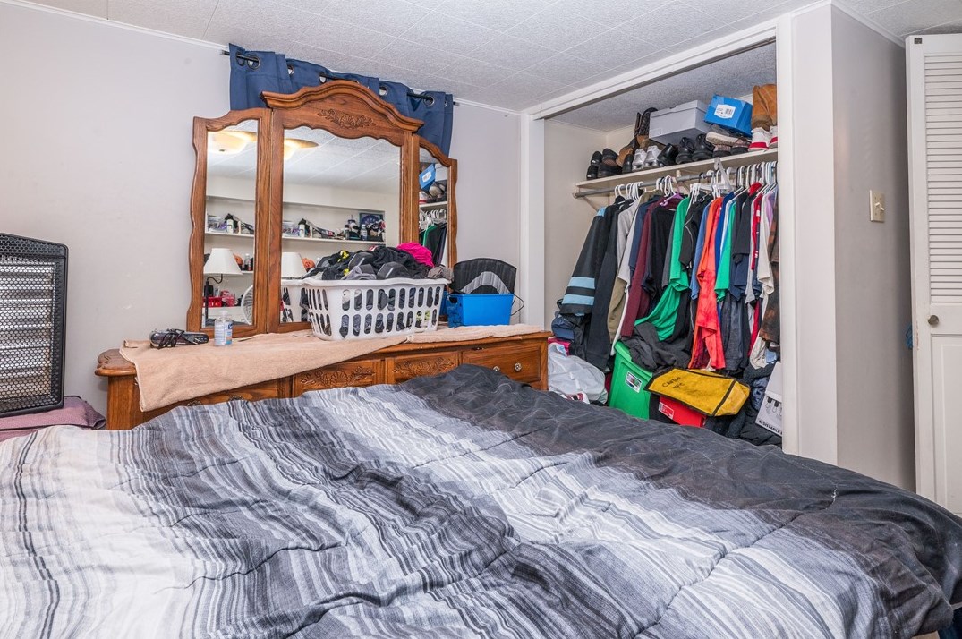 695 Main St, Washington PA 15301-3914 exterior