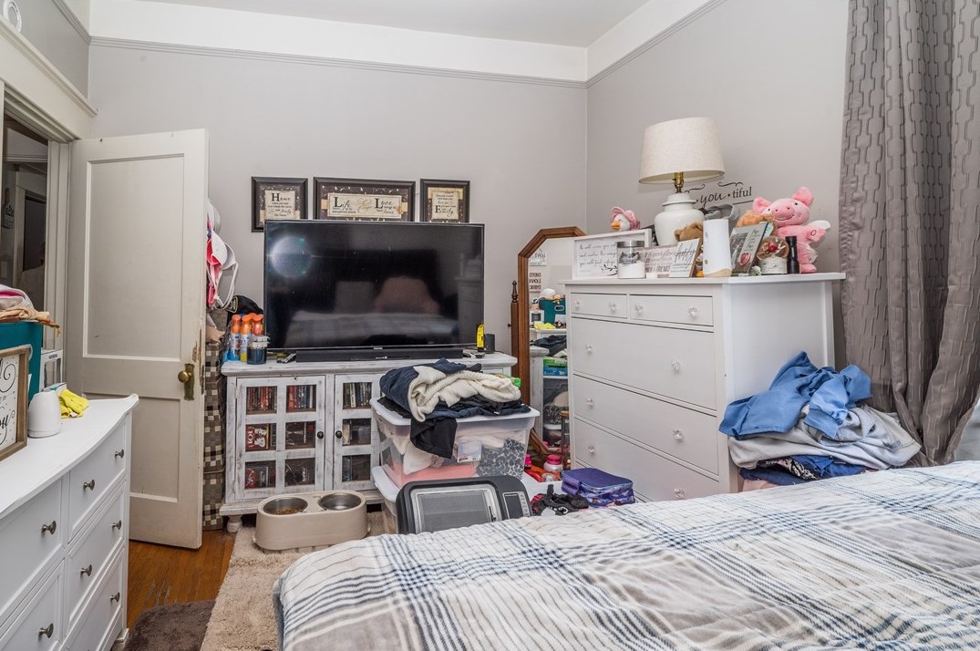 695 Main St, Washington PA 15301-3914 exterior