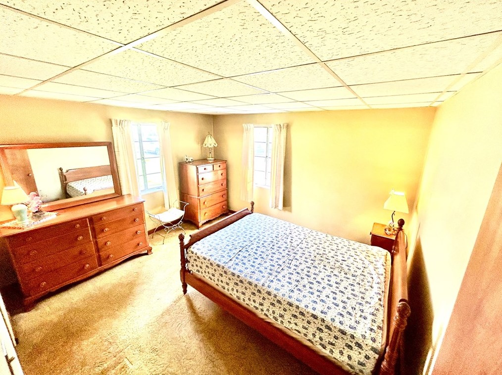 407 Vine St, South Connellsville PA  15425-4840 exterior