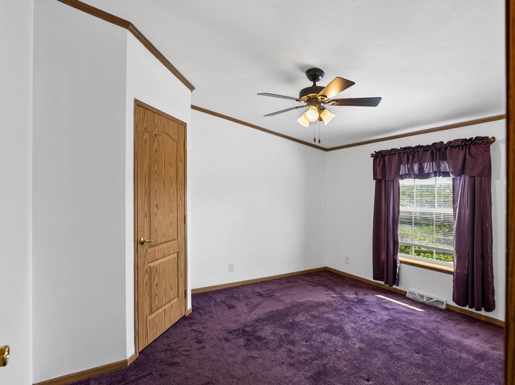 2711 Front St, Monaca PA 15061-1222 exterior