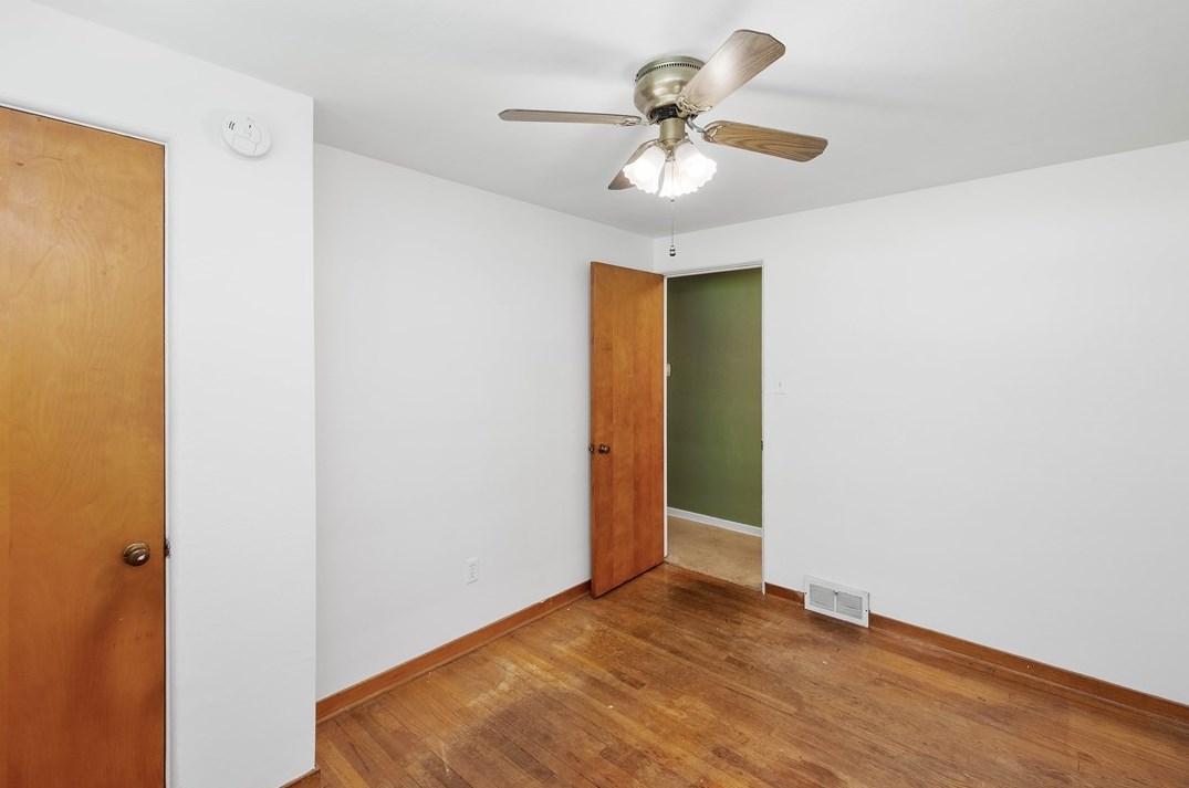 409 Elias Dr, Pittsburgh PA 15235-1711 exterior