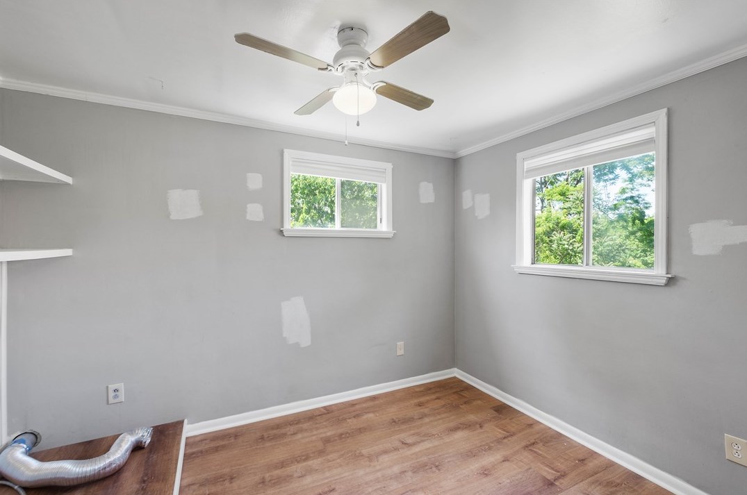 409 Elias Dr, Pittsburgh PA 15235-1711 exterior