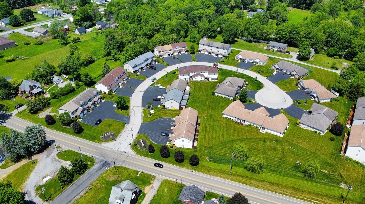 107 Stoneridge Blvd, Butler PA 16001-6691 exterior