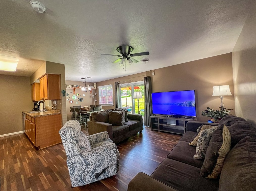 107 Stoneridge Blvd, Butler PA 16001-6691 exterior