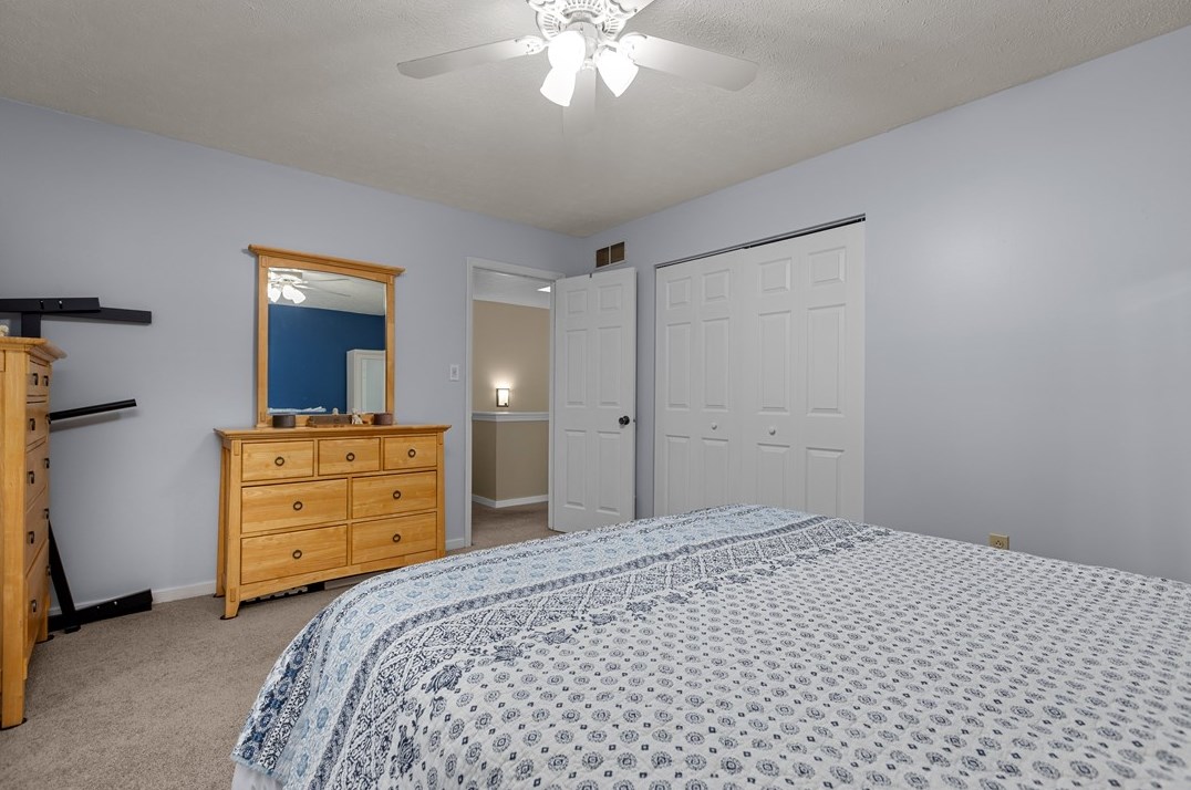 110 Bertley Rdg Dr, Moon Twp PA 15108-9761 exterior