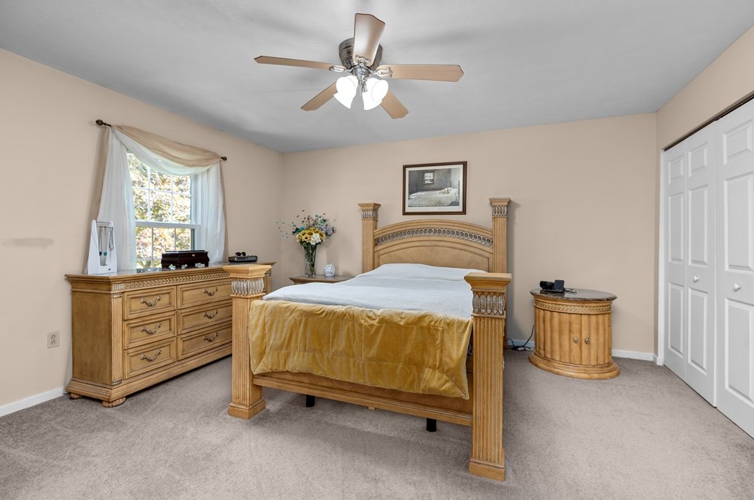 110 Bertley Rdg Dr, Moon Twp PA 15108-9761 exterior